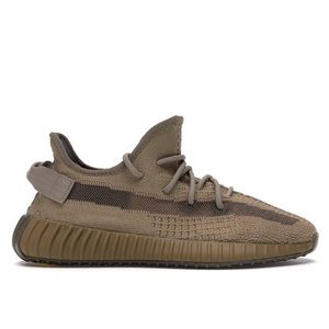 Yeezy Boost 350 V2 in Earth.